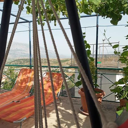 Gjirokastër Relax Camping מראה חיצוני תמונה