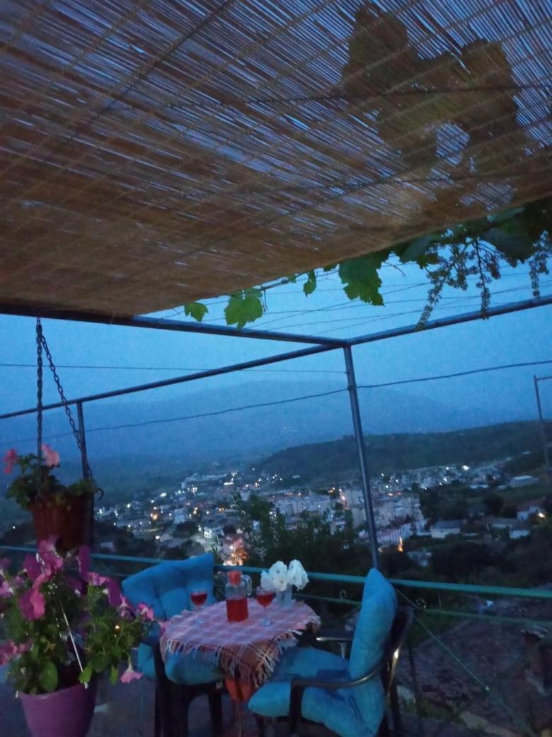 Gjirokastër Relax Camping מראה חיצוני תמונה