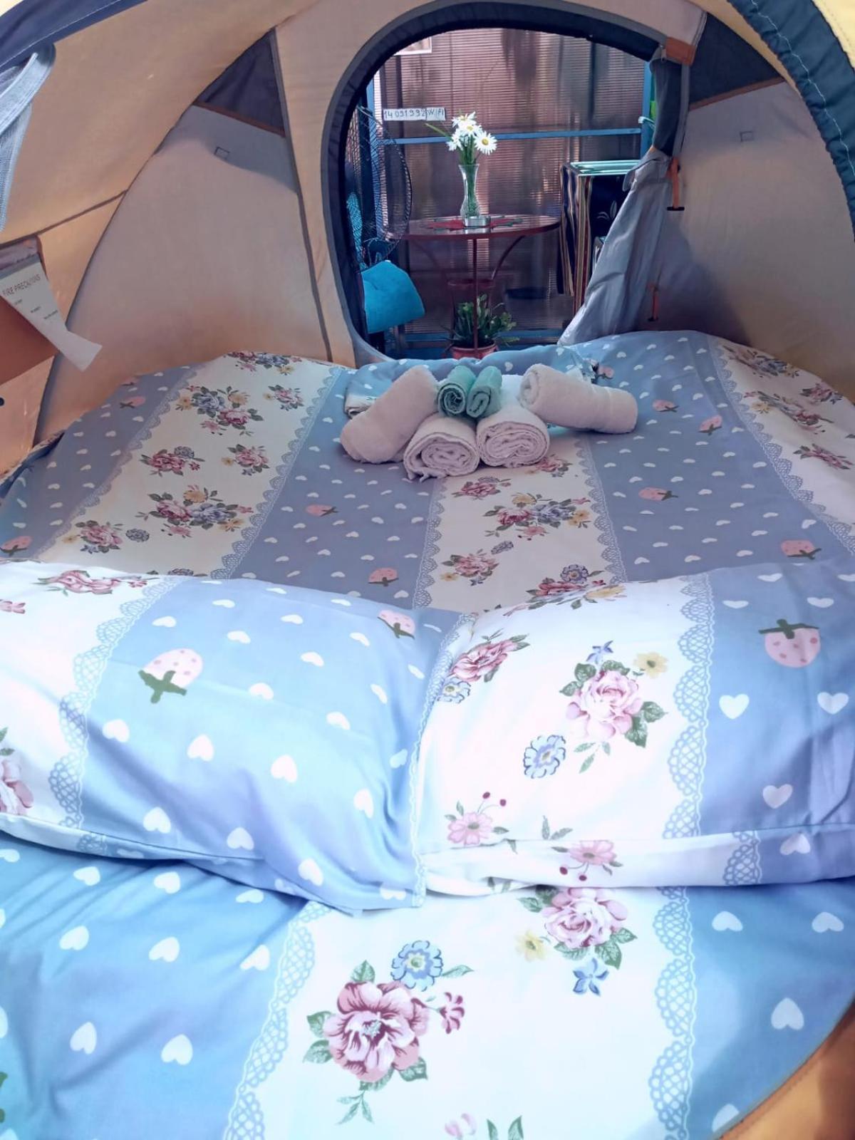 Gjirokastër Relax Camping מראה חיצוני תמונה