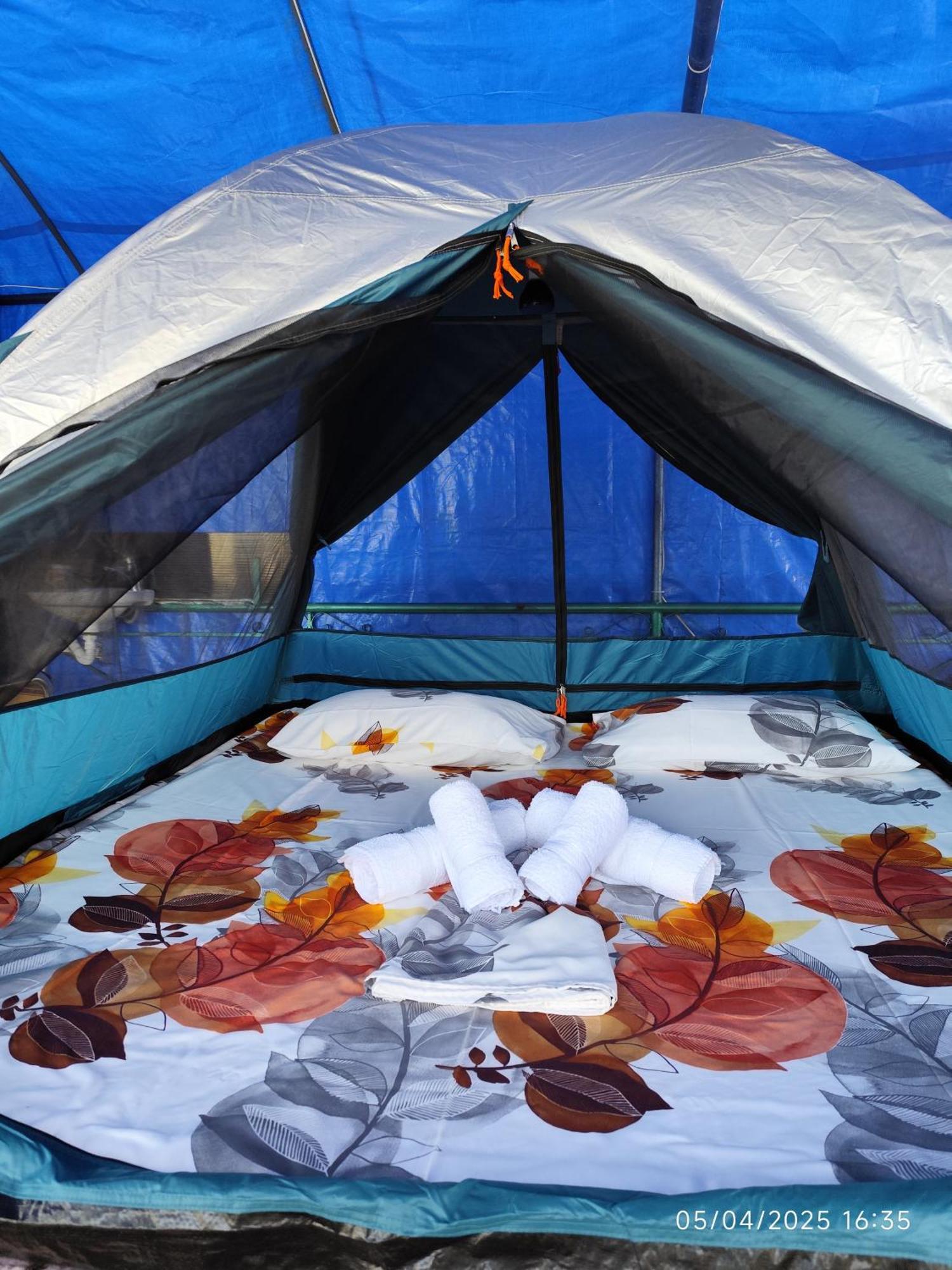 Gjirokastër Relax Camping מראה חיצוני תמונה
