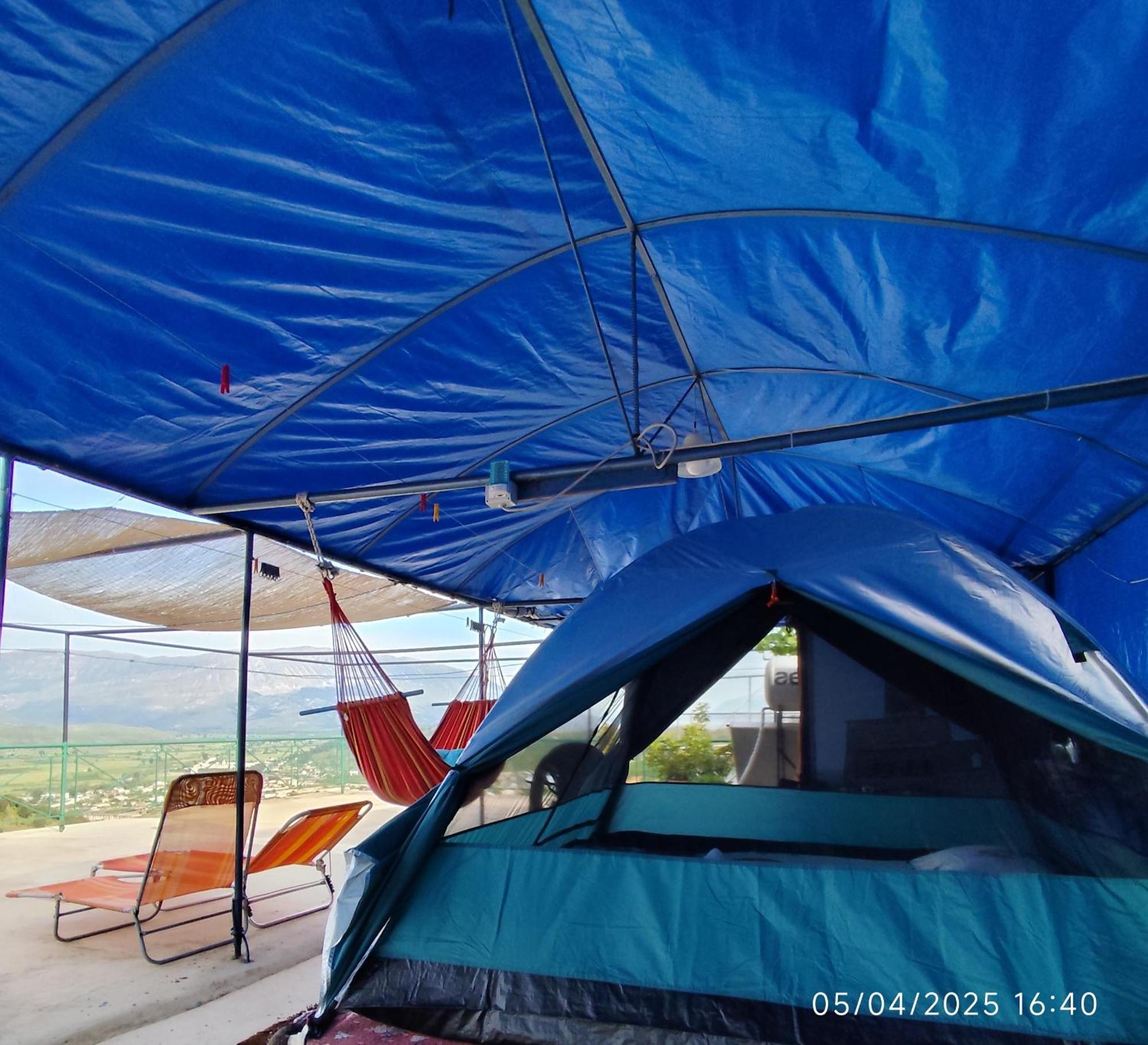 Gjirokastër Relax Camping מראה חיצוני תמונה